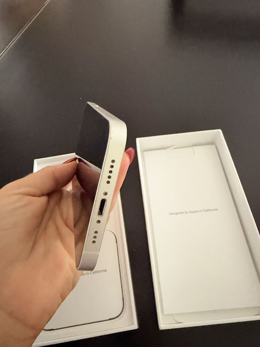 iPhone 12 Branco 128 GB – Muito bom estado + caixa