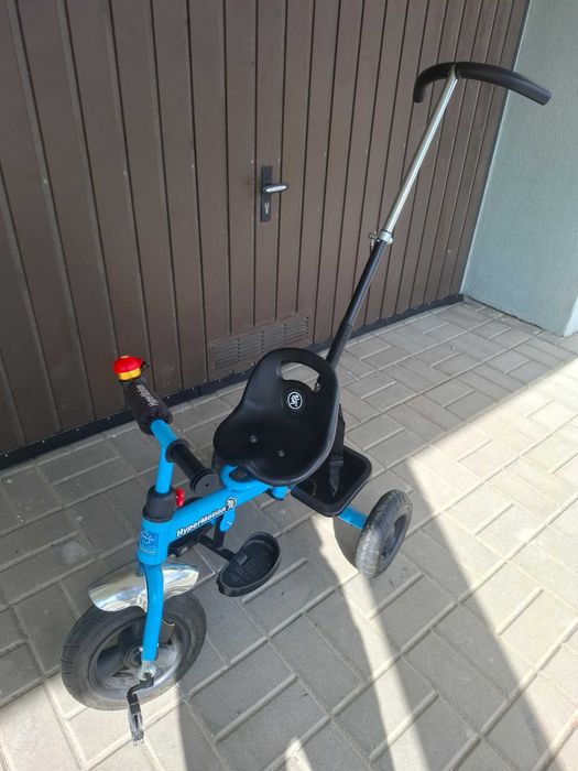 Rowerek trójkołowy w pakiecie z hulajnogą