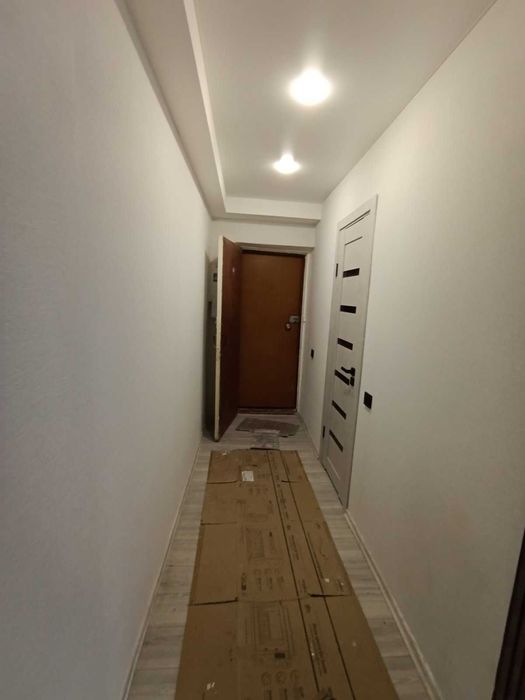 ПРОДАЖ 2-кімн. у центрі міста (А)