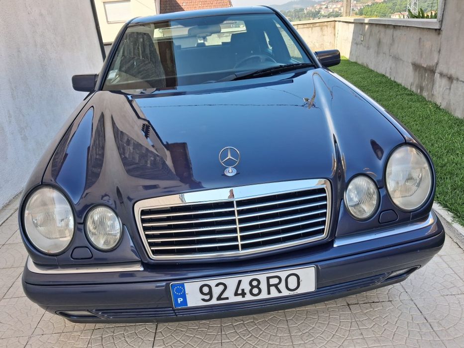 Mercedes-Benz E 220 — fotografia 4