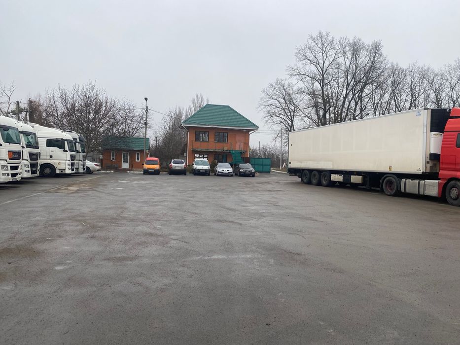 Боярка фасадний комплекс(комерційна нерухомість)