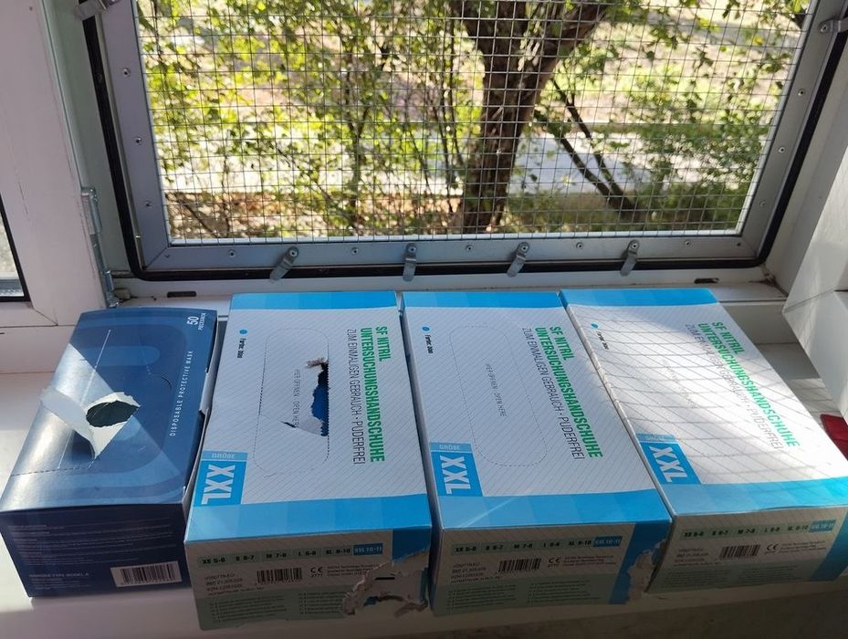 Маски  медицинские