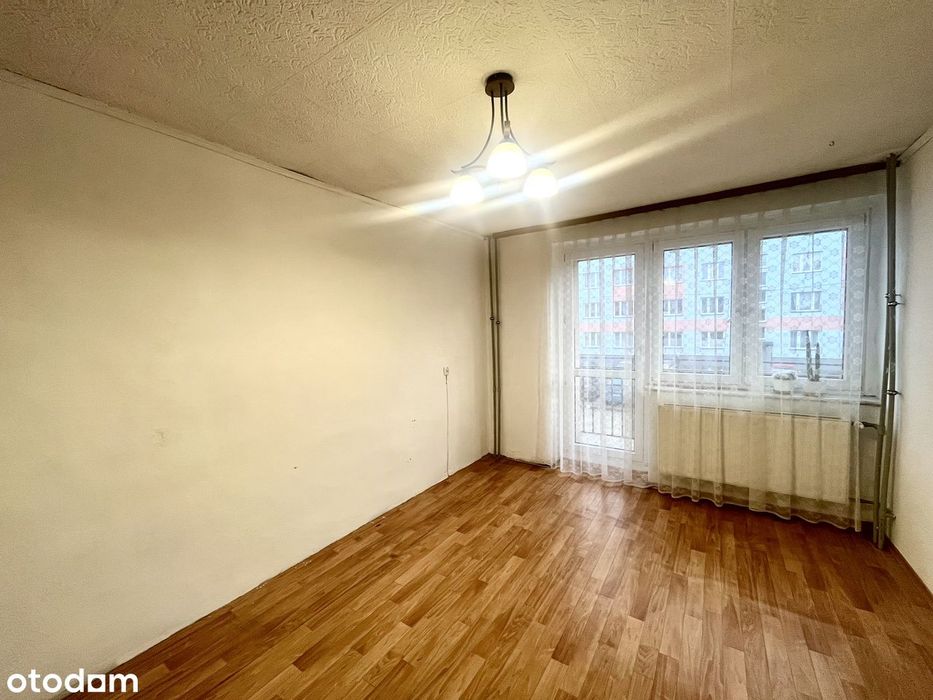 Mieszkanie na pierwszym piętrze z balkonem, zadbany budynek!