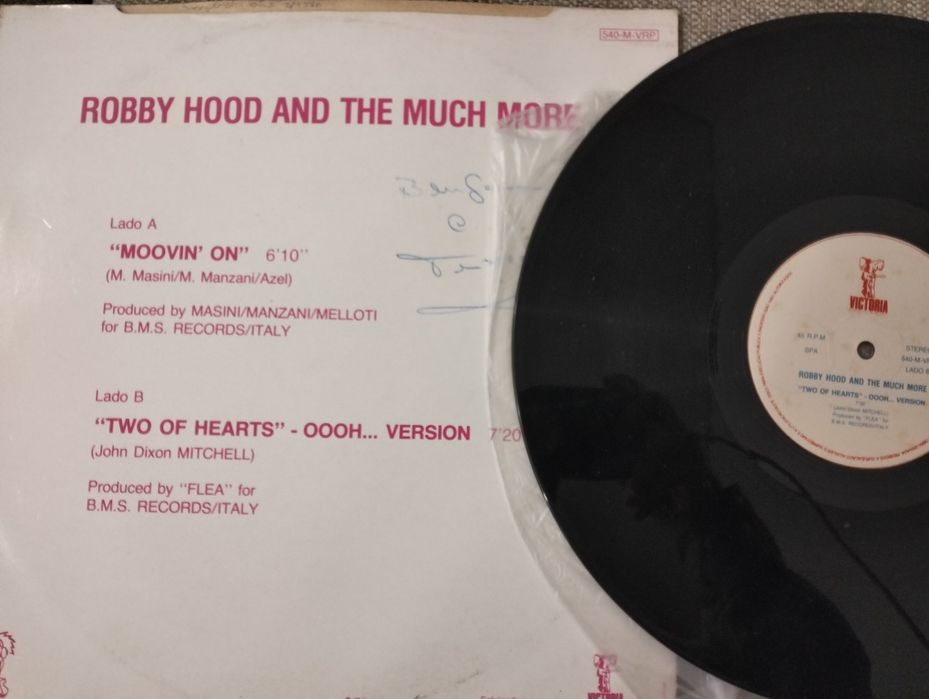 Maxi Single Robby Hood and The Much More