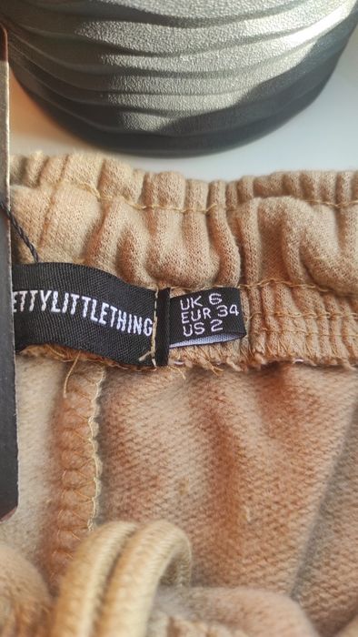 Джогери на флісі PrettyLittleThing