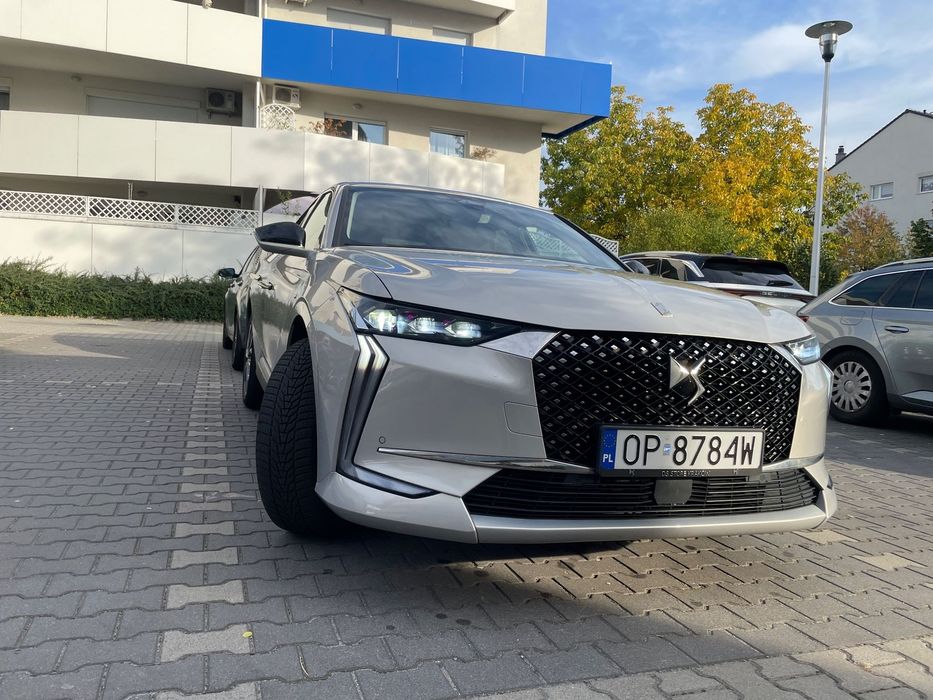 DS Automobiles DS 4