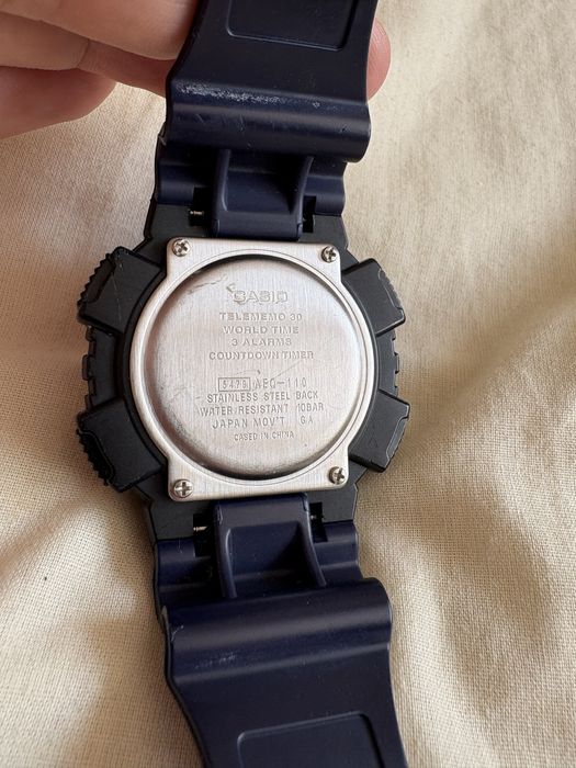 Чоловічий наручний годинник Casio AEQ-110w