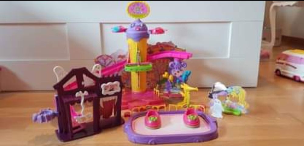 Conjunto muito completo - Pinypons