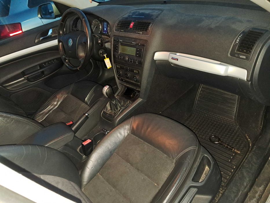 Skoda Octavia II Scout na Części 2.0TDI 4x4 Kompletny Przód Kolor