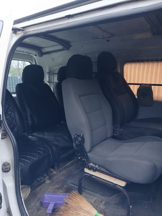 Автомобіль Hyundai h200