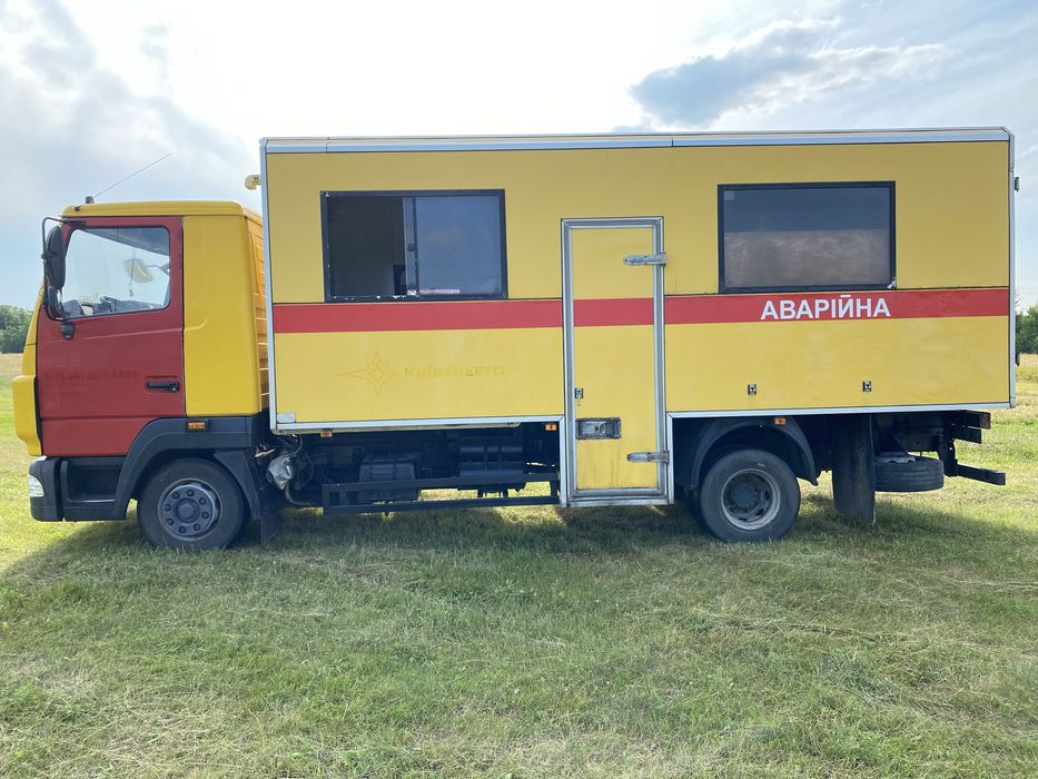 Аварійка шасі евакуатор-пов. маса 10т кунг побутівка битовка вагончик.