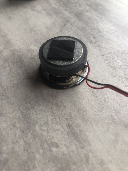 Продам динаміки від jbl charge mini original