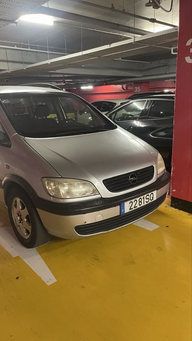 Opel zafira dti comfort 2.0  a 100%