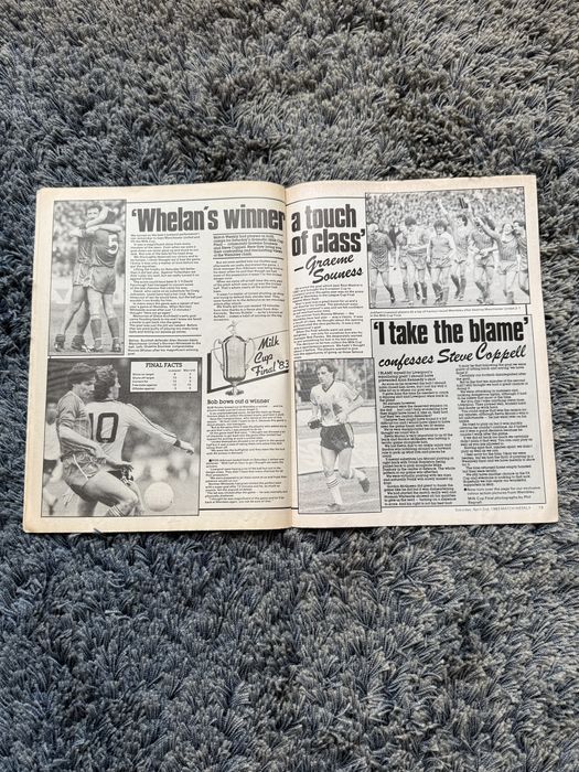 Revista/jornal Match Weekly de 1983