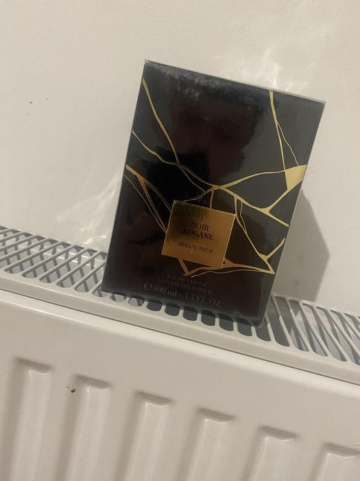 ARMANI PRIVÉ noir kogane Woda perfumowana