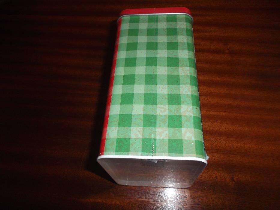 Caixas Retro Chapa/ Massas