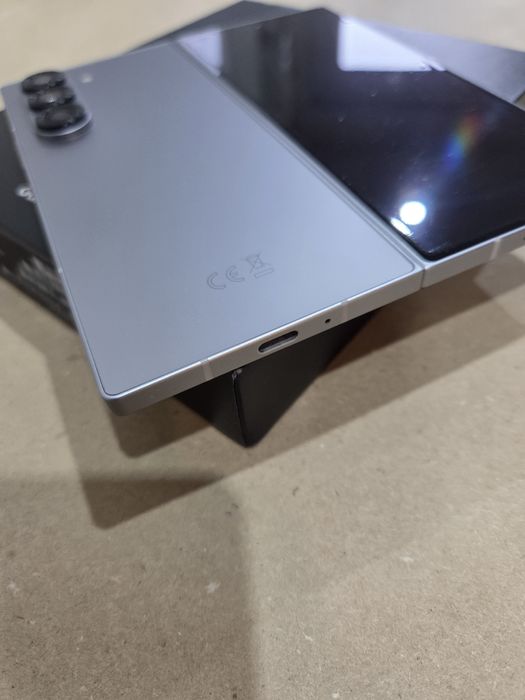 Samsung Galaxy Z Fold 6 * 12/256GB * Kolor srebrny * Komplet