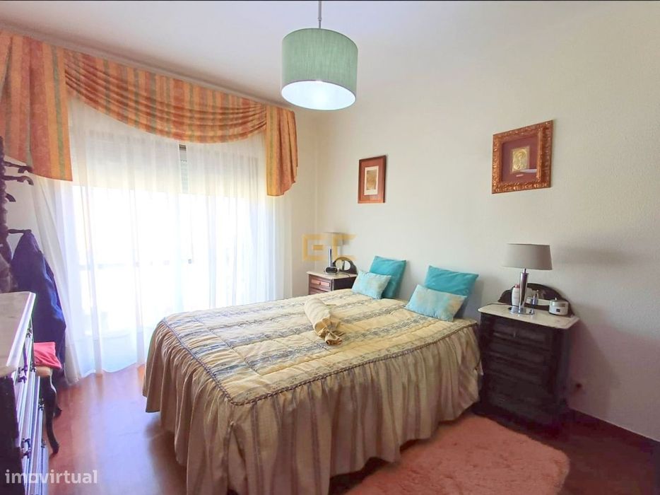 Apartamento T3 com garagem, para venda na Figueira da Foz!