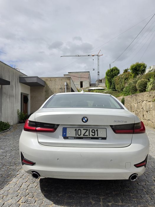 Bmw 330e hibrido plug-in nacional