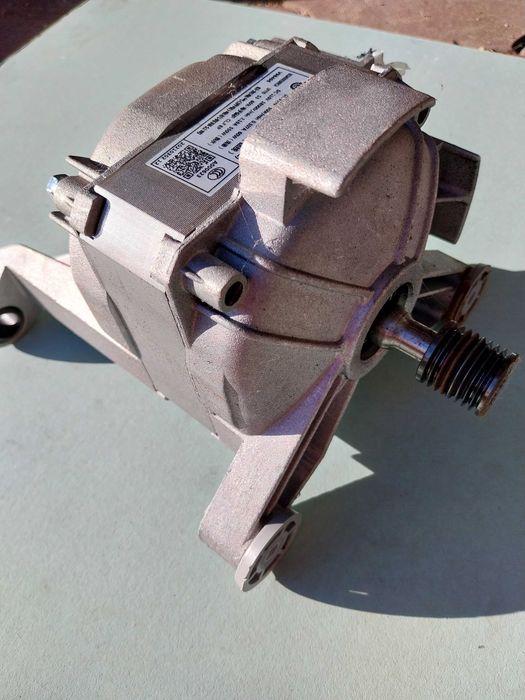 Pralka Haier inverter motor HW70-bp1439n na części