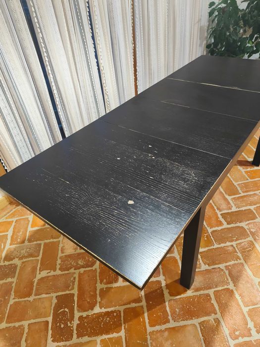 Stół Ikea Bjursta