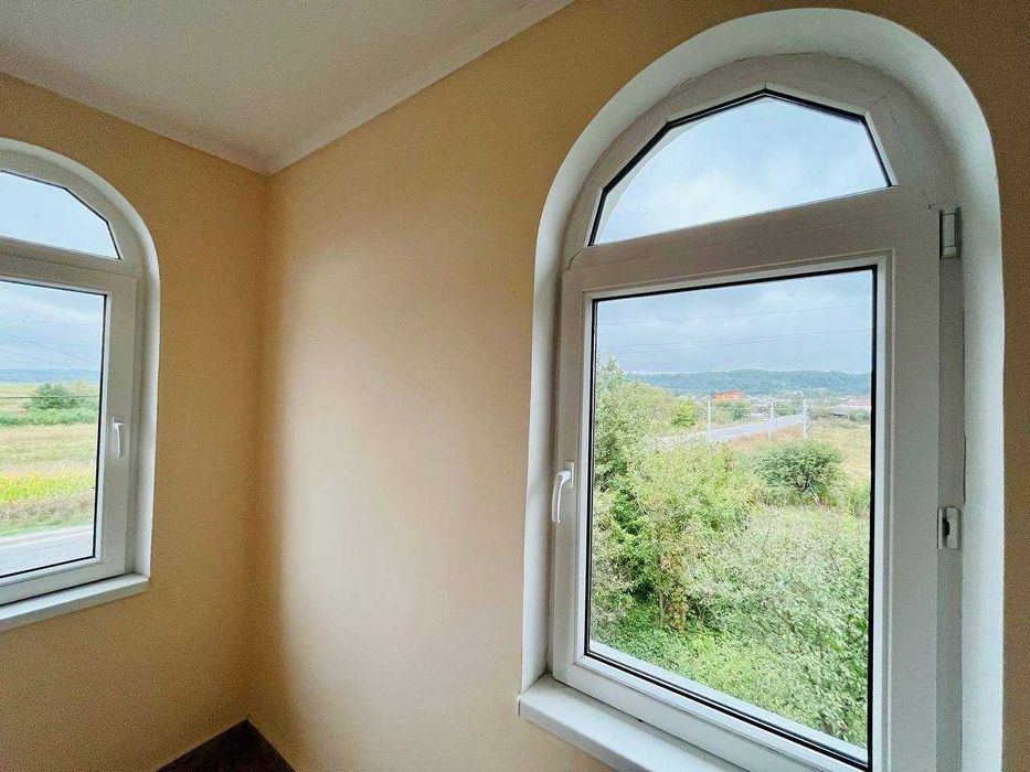 Продається будинок біля Івано-Франківська за вигідною ціною