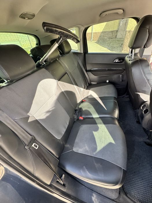 Peugeot 3008 2011 VIN VF30U9HR8BS284889 фото оголошення 4 з 4