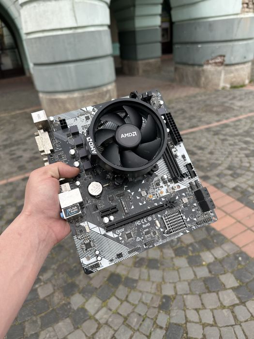 Материнська плата msi a320m + процесор ryzen 5 5500