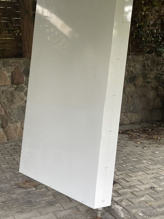 Stand/konstrukcja na reklamę