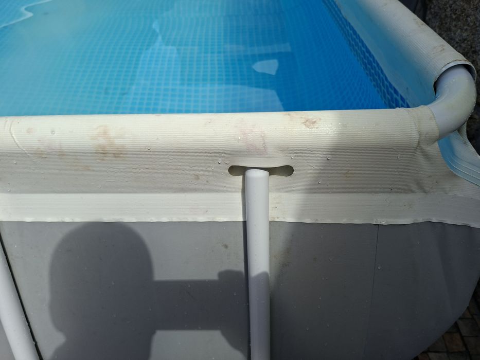 Piscina intex 400x200x100 bom estado