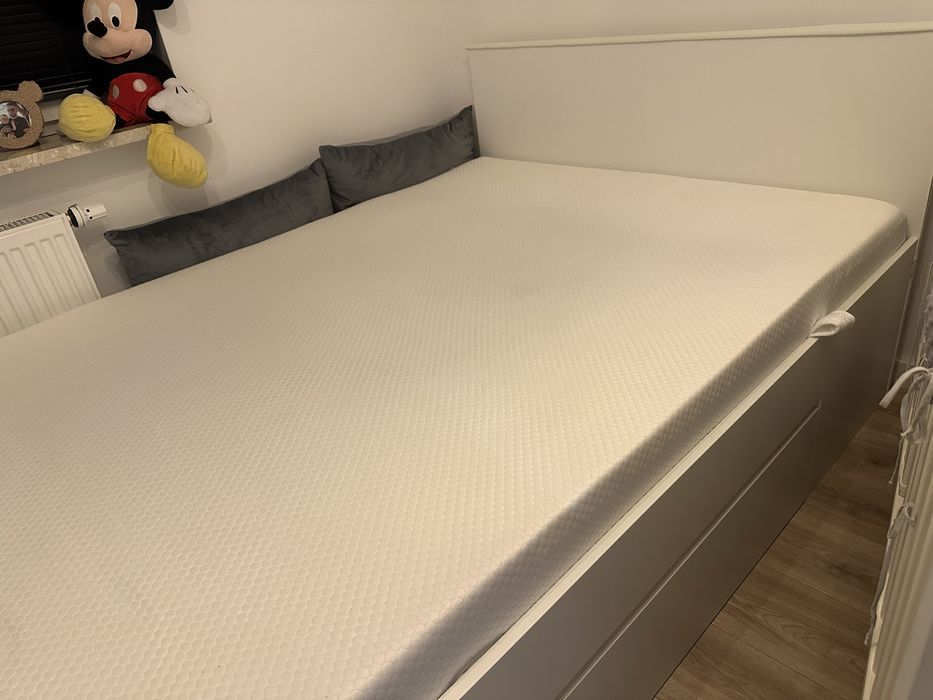 Sprzedam łóżko+ materac