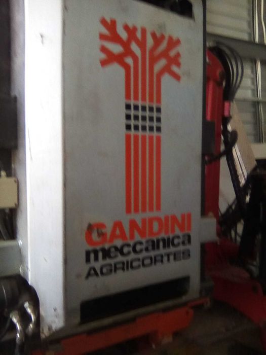 Vendo estilhador GANDINI pouco uso como novo