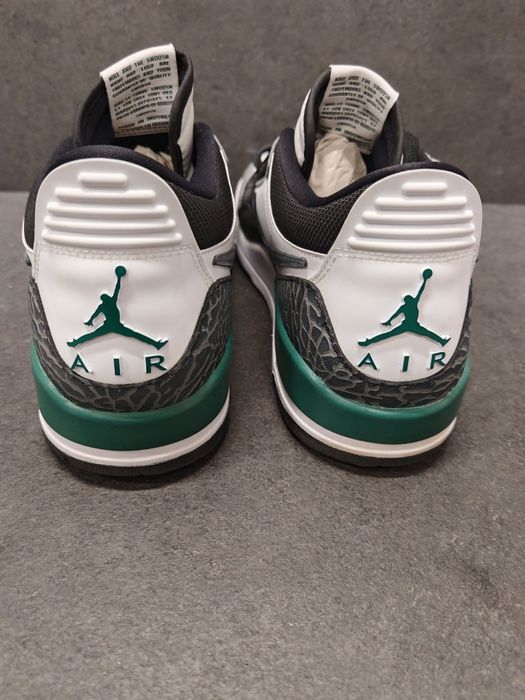 Nike Air Jordan Legacy r. 45