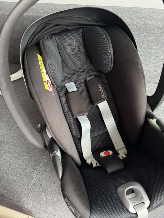 Автокрісло Cybex platinum cloud T+