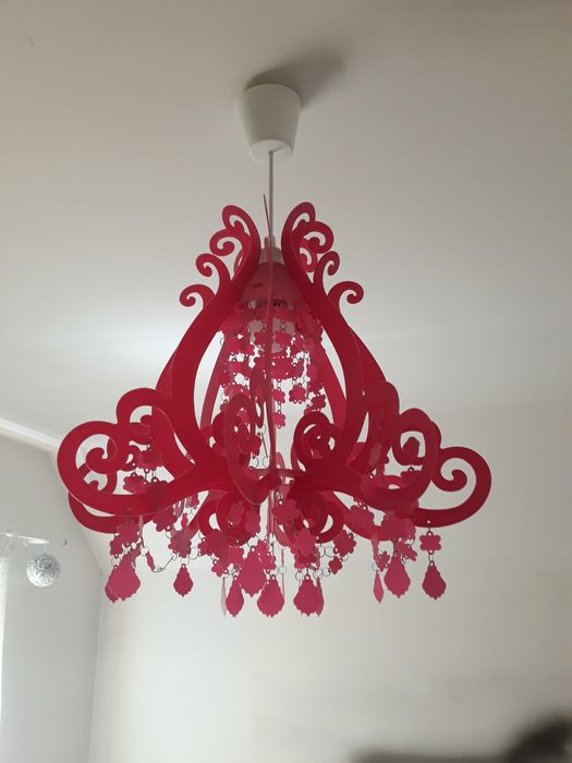 Żyrandol różowy okazja jak nowy