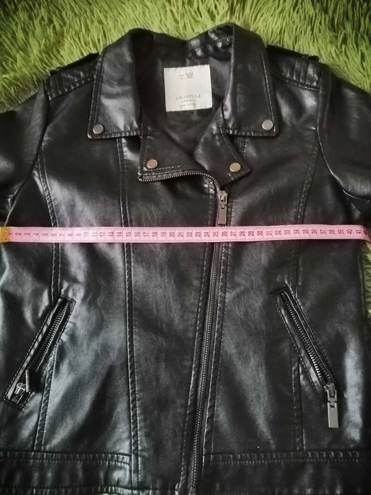 Продам детскую куртку косуху