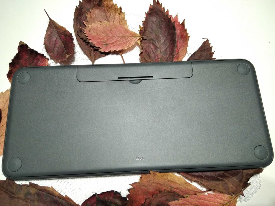 Logitech klawiatura k380 i pebble mysza 2 M350s