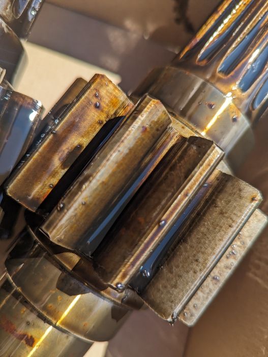 Вал МТЗ 80 82 Цилиндричка / Циліндричка Качан  МтЗ 80 Ведущая шестерня