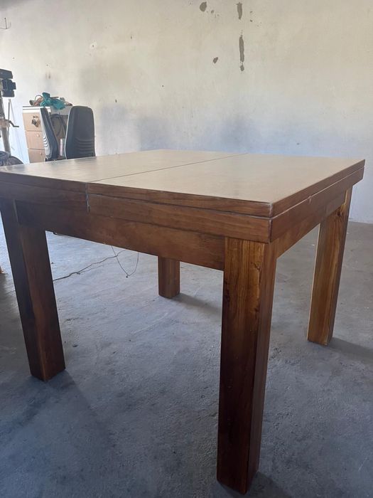 Mesa de madeira