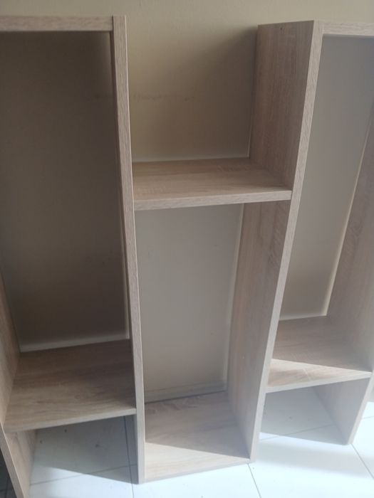 Estante  mede96 frente x1.10 altura x26 lado