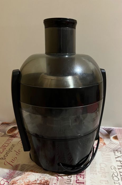 Центробіжна соковижималка Philips HR1832/02, вживана, хороший стан