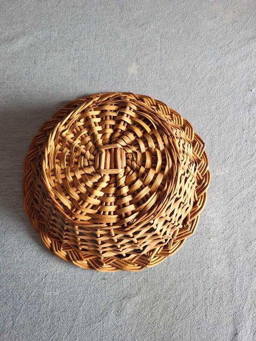 Cesta Redonda em Verga