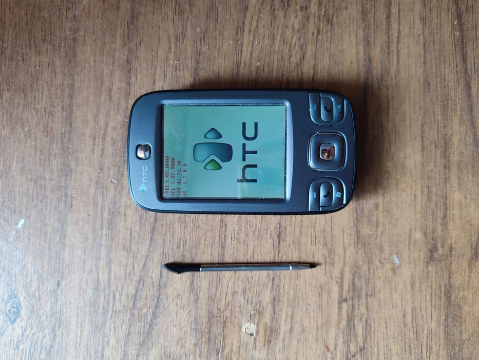 Комунікатор/КПК/Телефон HTC P3400