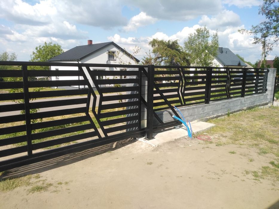 Balustrady nierdzewne szklane bramy schody ogrodzenia