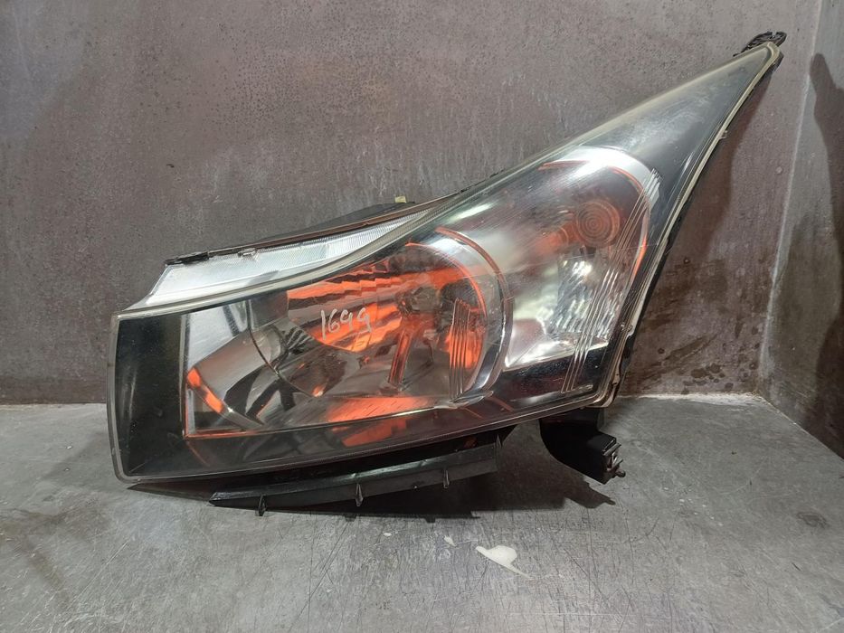 farol esquerdo chevrolet cruze