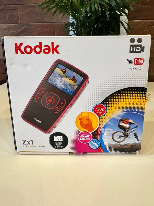 Відеокамера Kodak Zx1 HD 720p Pocket Video Camera