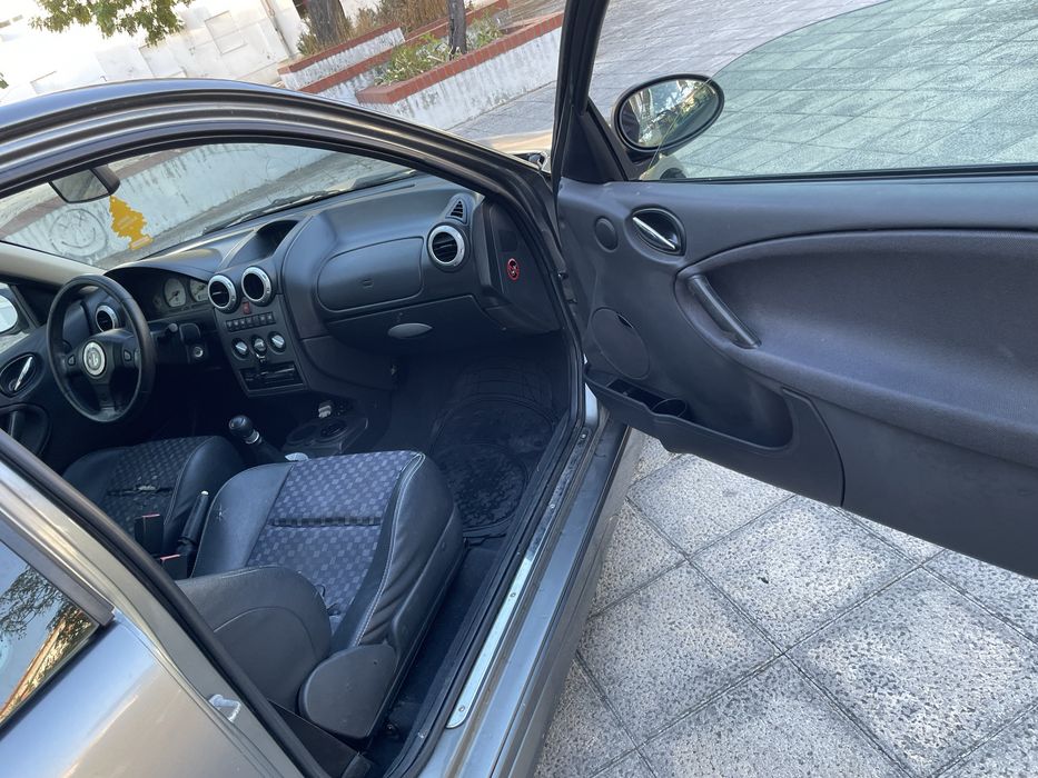 Vendo MG ZR de 2004 !
