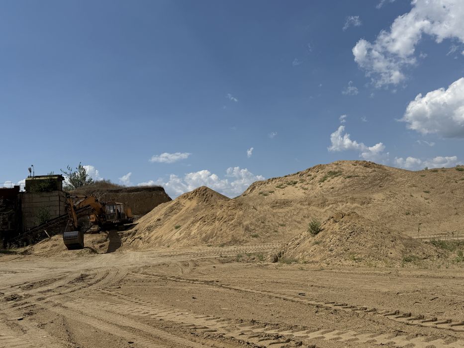 Продам песок и отсев от песка