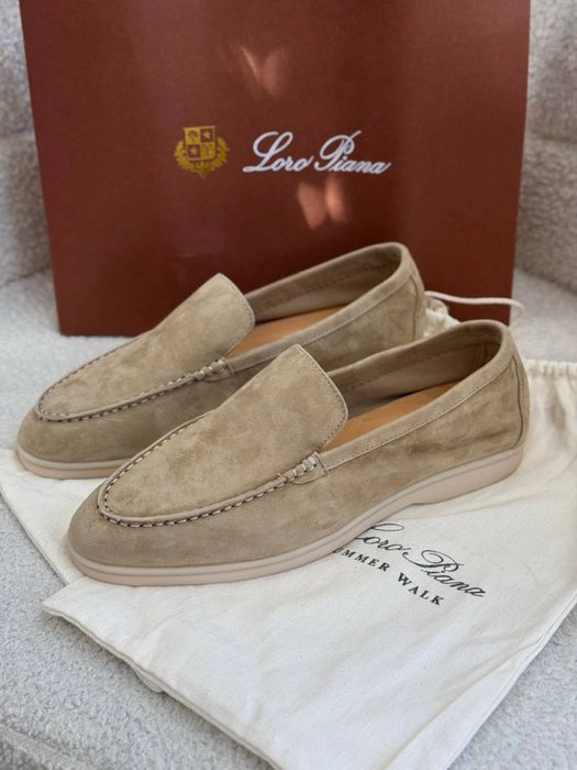 Лофери бежеві замшеві Loro Piana 40p
