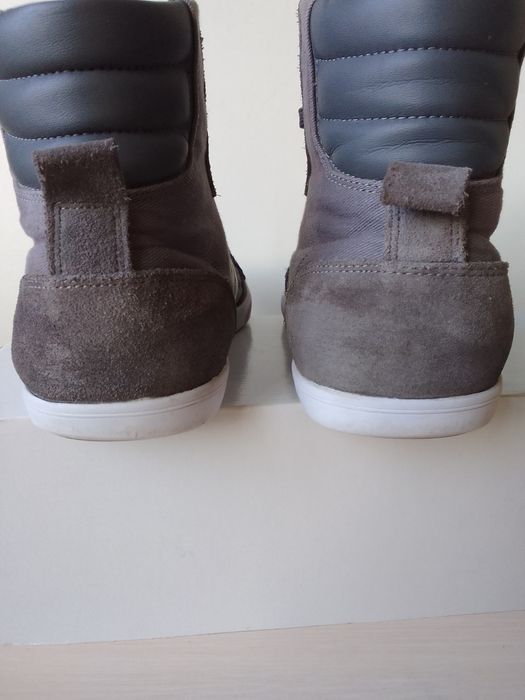 Кросівки хайтопи  hummel   39 розмір